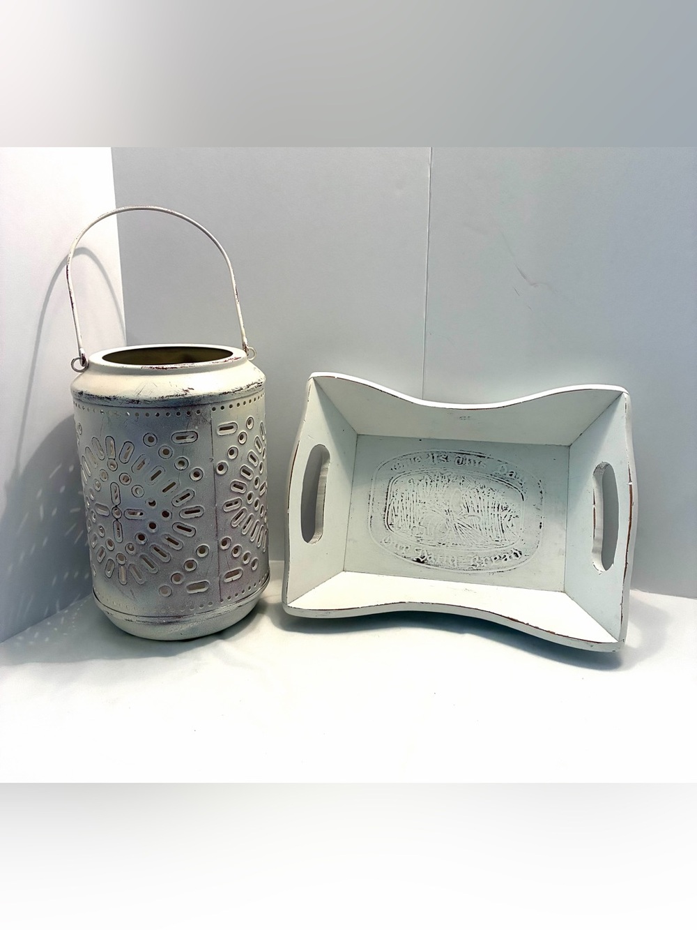 2-Pc Farmhouse Decor Set